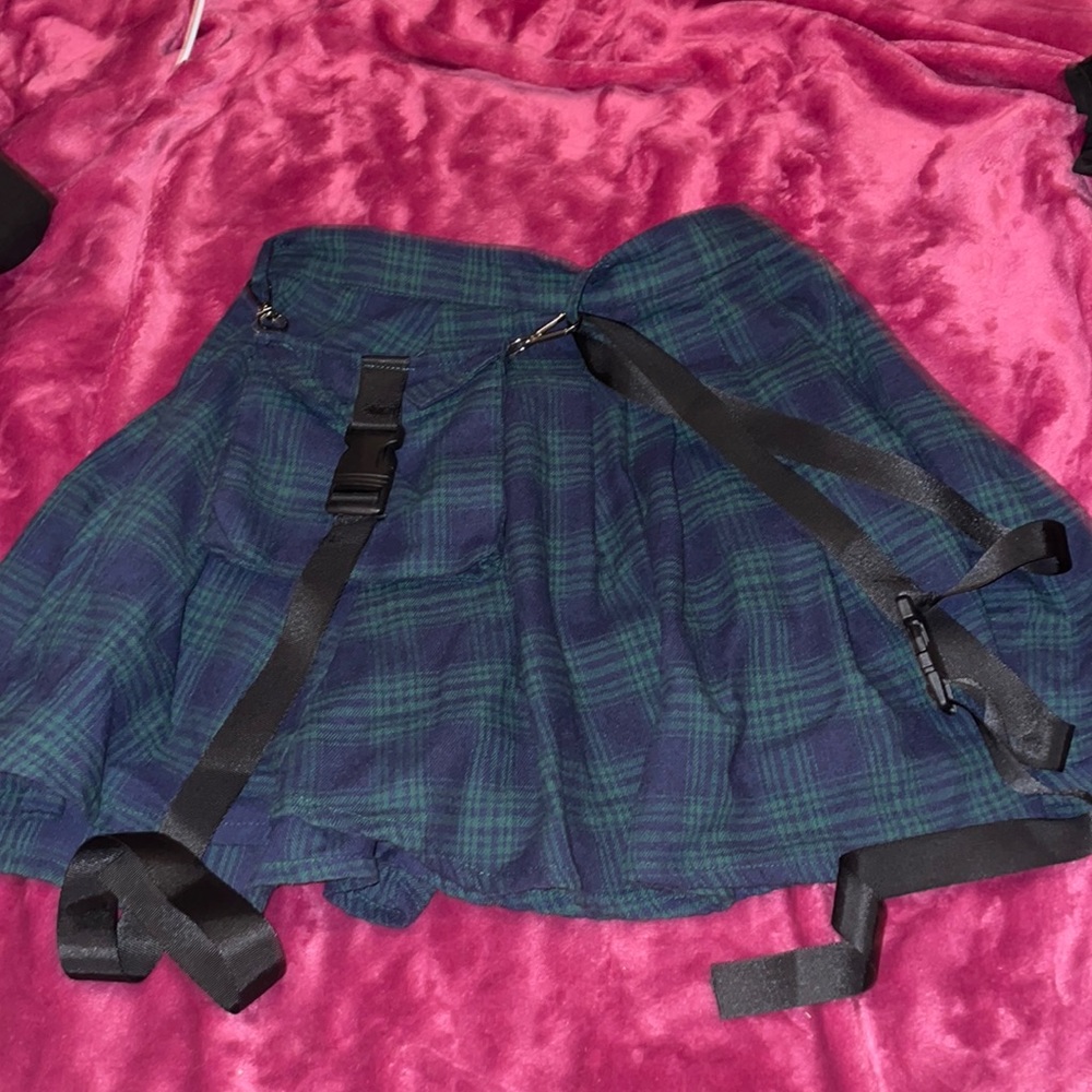green plaid skirt w/ belt and bag